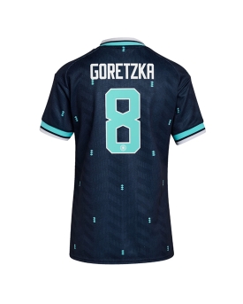 Billige Fotballdrakt Tyskland Leon Goretzka #8 Replika Bortedrakt Dame VM 2026 Kortermet Billige Fotballdrakt Tyskland Leon Goretzka #8 Replika Bortedrakt Dame VM 2026 Kortermet